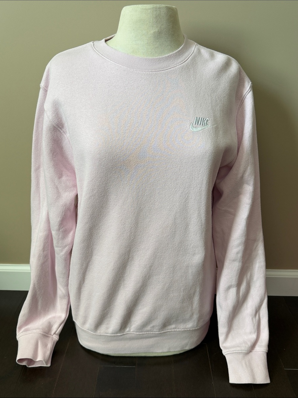 Nike Women’s Crewneck Sweatshirt - Pale Pink sz S